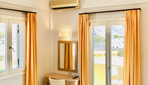 Standard Double Room, Partial Sea View