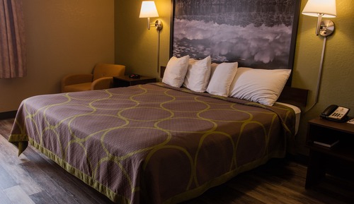 Suite, 1 King Bed, Non Smoking