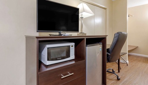 Standard Room, 1 King Bed, Non Smoking