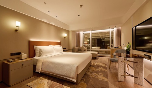 Royal Room, 1 King Bed (Block B Royale King Size, Smoking)