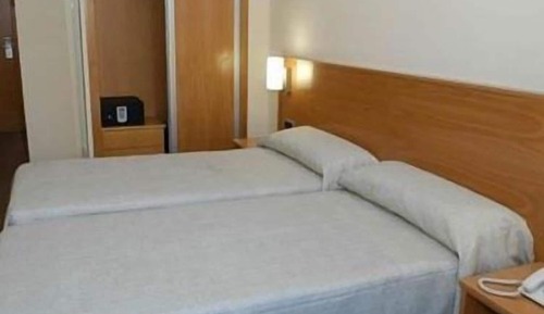 Standard Triple Room (3 adults)