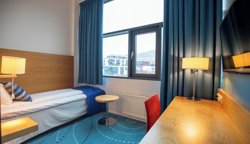 Single Room (Moderate)