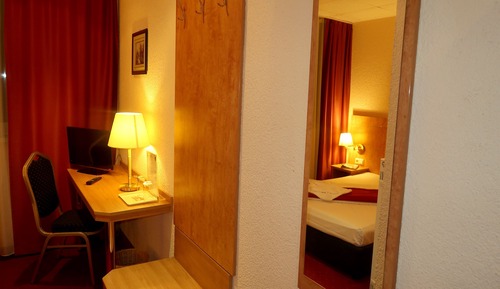 Single Room