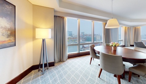 Suite, 1 Bedroom, Corner (View)