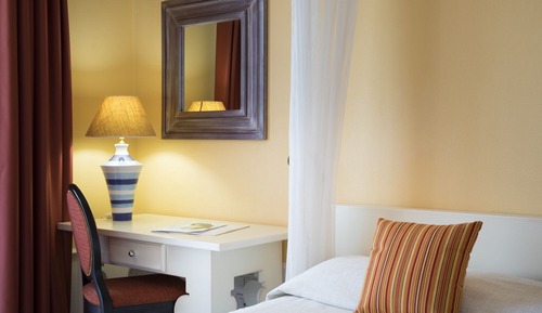 Comfort Room