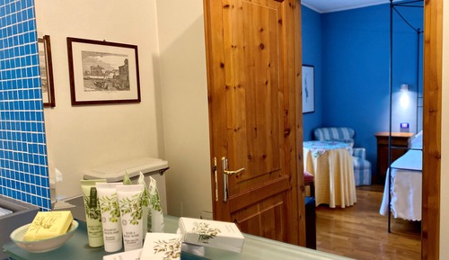 Superior Room, 1 Queen Bed, Garden View