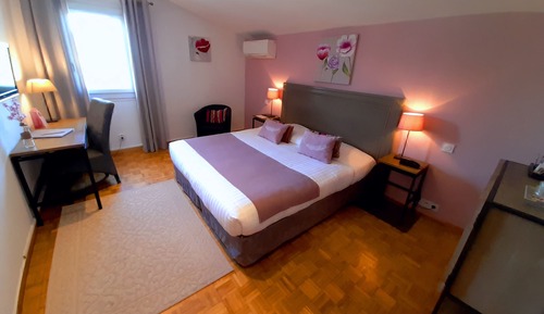 Classic Double Room
