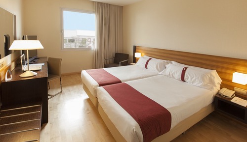 Triple Room (1 Adult)