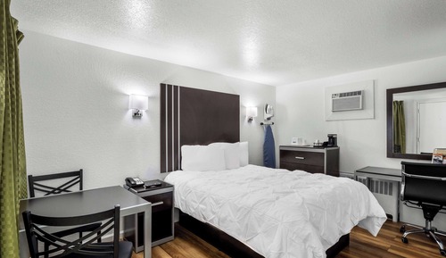 Room, 1 Queen Bed, Non Smoking