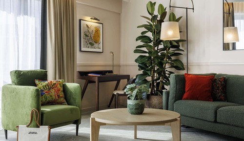 Suite, 1 King Bed (Prestige Separate living area)
