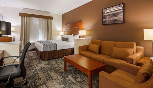 Suite, 1 King Bed, Non Smoking, Kitchen