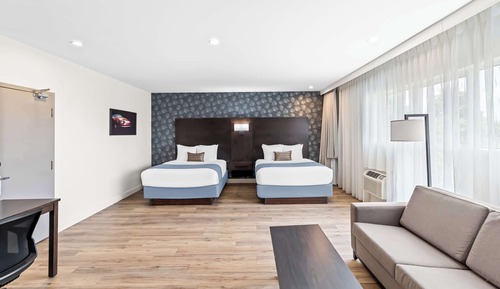 Family Room, Multiple Beds, Non Smoking, Refrigerator (with Sofabed)
