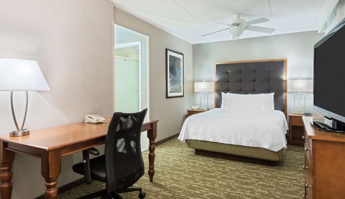 Studio Suite, 1 Queen Bed