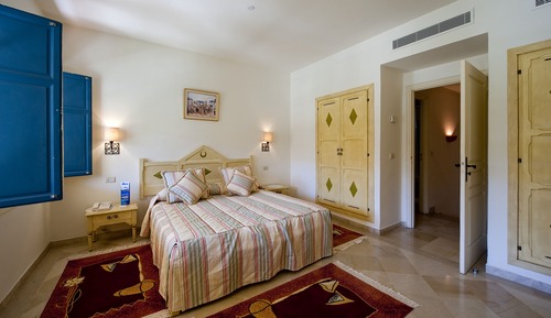 Family Room, 1 Bedroom