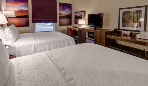 Room, 2 Queen Beds, Accessible, Non Smoking