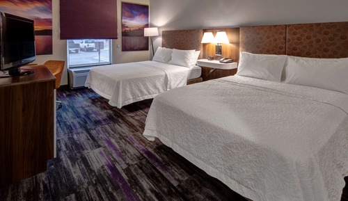Two queen beds  nonsmoking