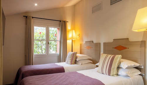 Family Suite, 2 Bedrooms, 2 Bathrooms, Garden View