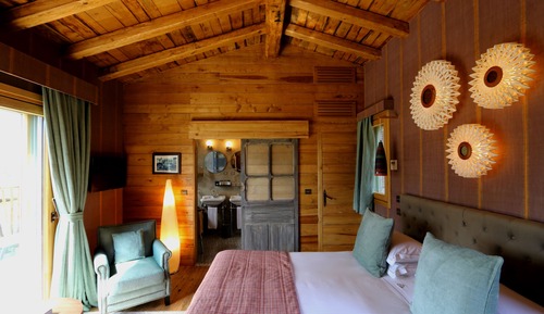 Deluxe Cabin, 1 Double Bed, Mountain View