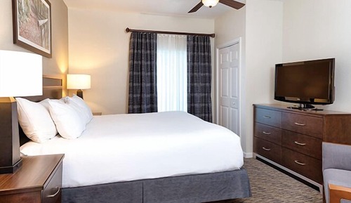 Condo, 2 Bedrooms