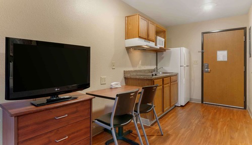 Standard Studio, 1 Double Bed, Non Smoking, Refrigerator & Microwave
