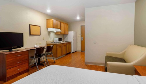 Deluxe Studio, 1 Double Bed with Sofa bed, Non Smoking, Refrigerator & Microwave
