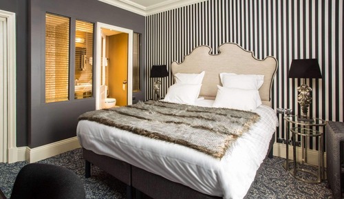 Standard Room, 1 Queen Bed, Non Smoking