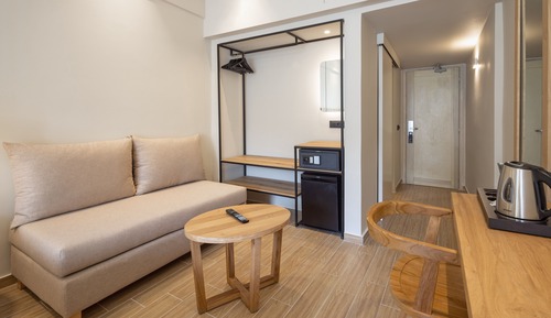 Superior Double or Twin Room (West Side Bay View)