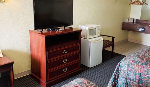 Room, 2 Queen Beds, Smoking