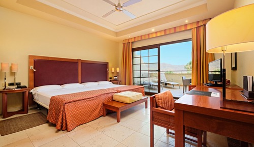 Double Room (Preferente Golf & Pool View)