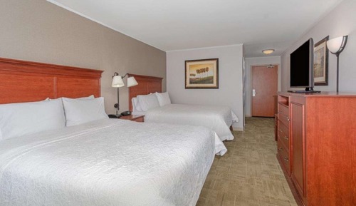 Room, 2 Queen Beds, Non Smoking