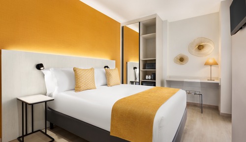 Deluxe Room, 1 Double Bed, Sea View