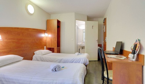 Comfort Twin Room