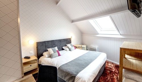 Standard Room, 1 Bedroom, Private Bathroom