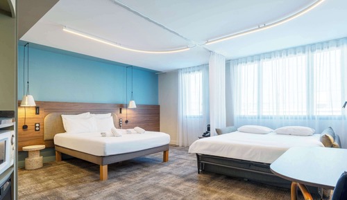 Executive Suite, 1 King Bed with Sofa bed