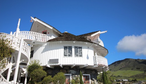 Love Nest