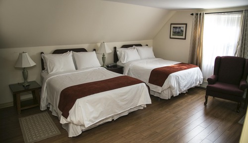 Standard Room, 2 Double Beds