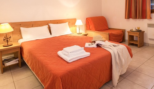 Apartment, 3 Bedrooms (6 People)