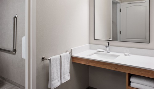 Suite, 2 Bedrooms, Non Smoking