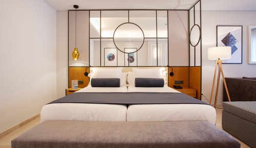 Junior Suite, Pool View (Single use)