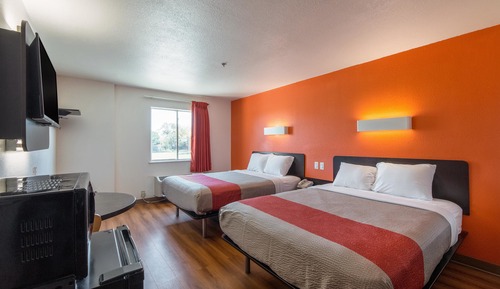 Standard Room, 2 Queen Beds, Non Smoking