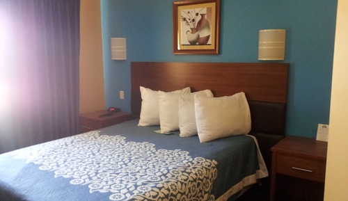 Room, 1 King Bed, Non Smoking