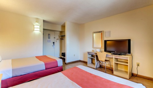 Standard Room, 2 Double Beds, Non Smoking