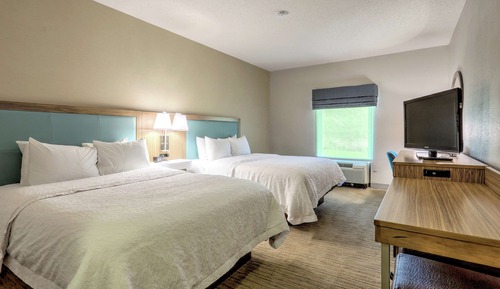 Two queen beds non smoking