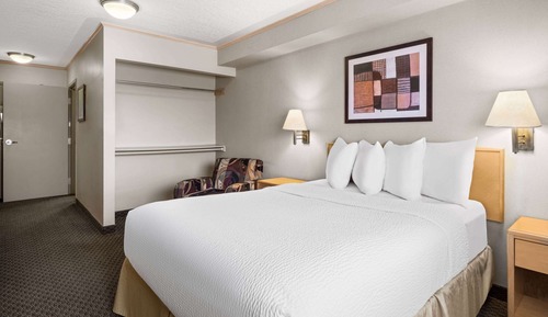Superior Room, 1 Queen Bed, Non Smoking