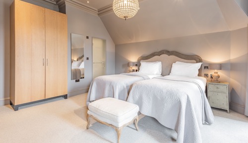 Classic Twin or Double Room