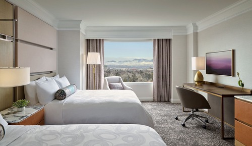 Room, 2 Queen Beds, Non Smoking, Mountain View