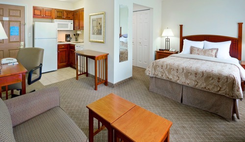 Studio Suite, 1 Queen Bed, Accessible Bathtub, Kitchen (Accessible Tub)