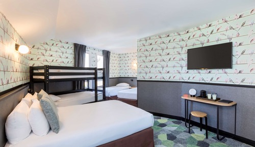 Family Room, Multiple Beds, Non Smoking