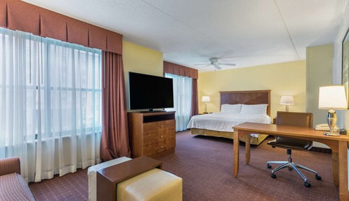 Studio Suite, 1 King Bed, Non Smoking