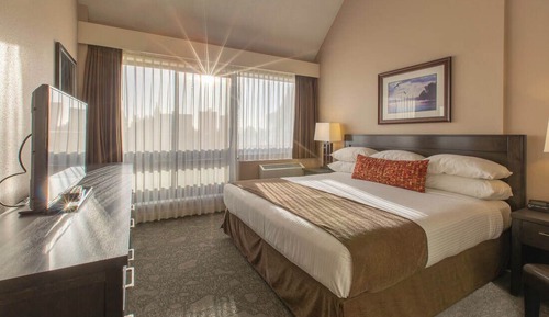Family Suite, 1 King Bed